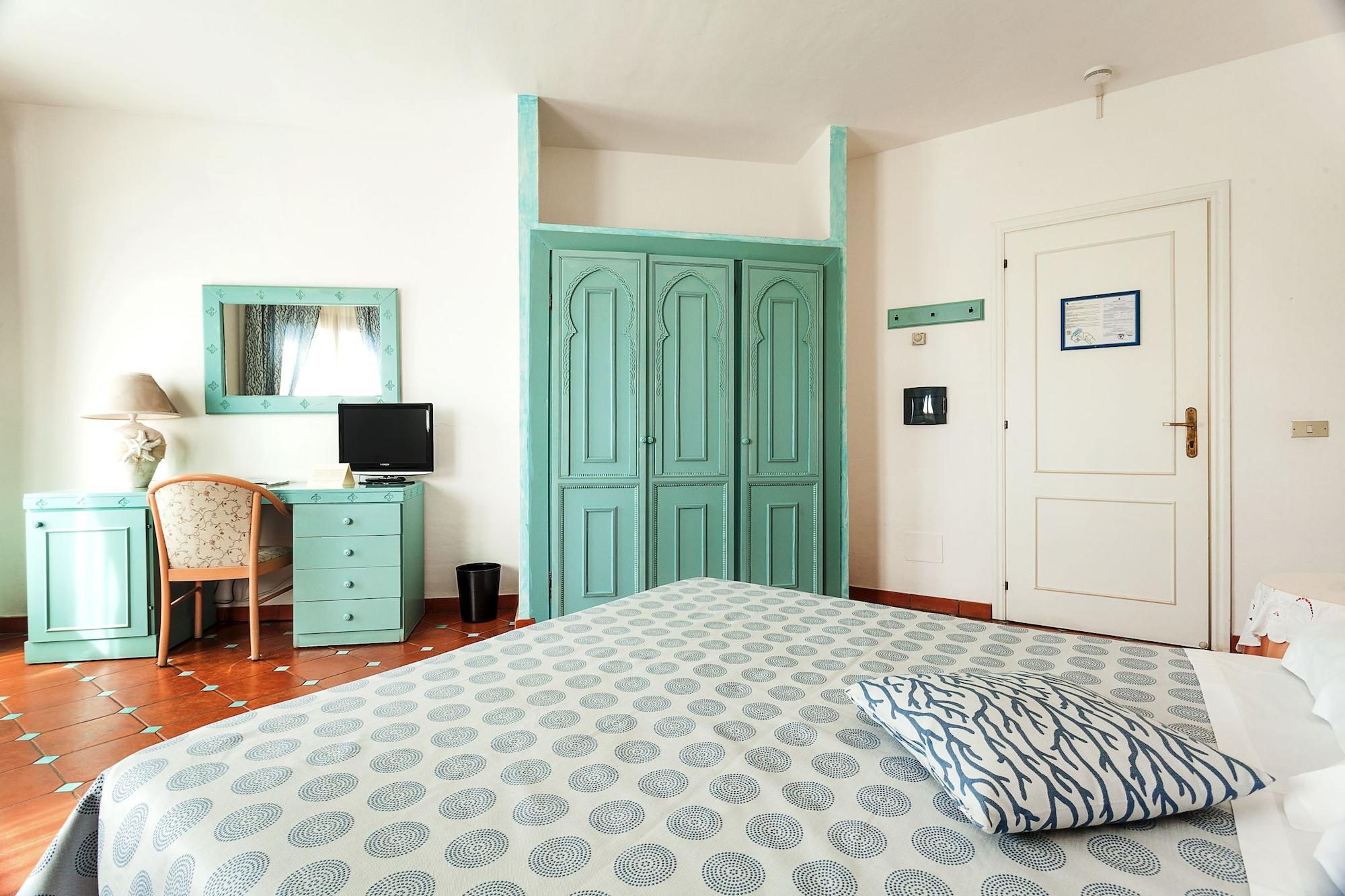 Hotel Stefania Boutique By The Olbia