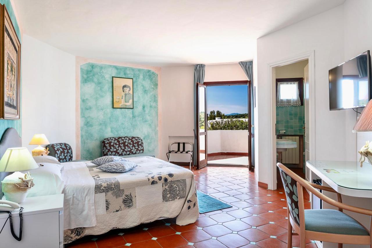 Stefania Boutique By The 4*