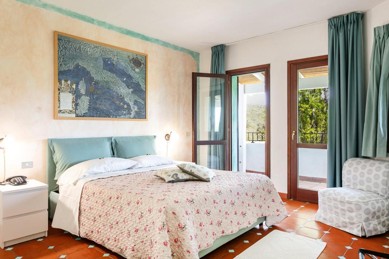 Stefania Boutique By The Hotel Olbia