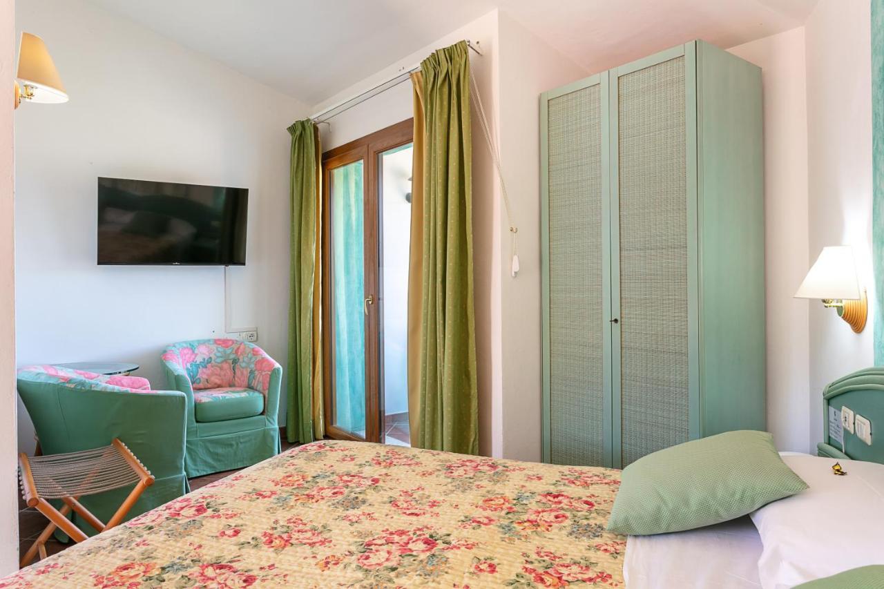 Stefania Boutique By The