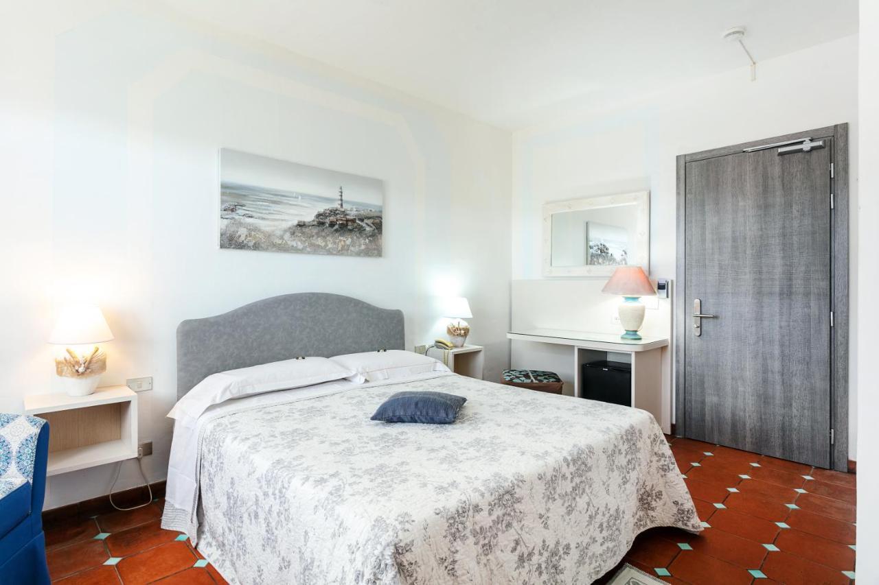 Stefania Boutique By The Hotel