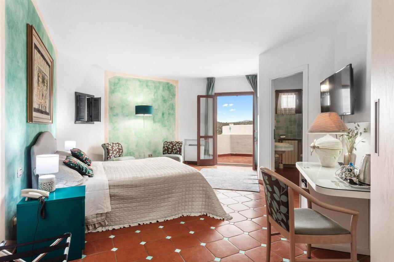 Stefania Boutique By The 4* Olbia