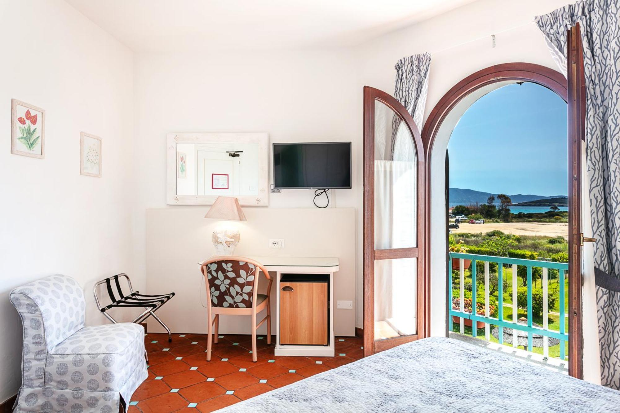 Stefania Boutique By The Hotel 4*